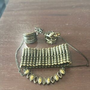 Elegant Gold Jewelry Set